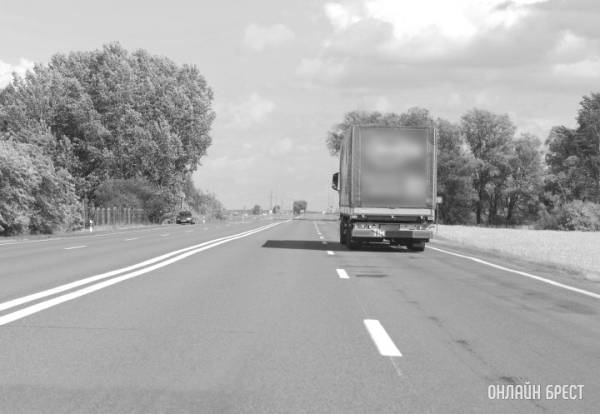 В Беларуси катастрофически не хватает дальнобойщиков: куда делись водители? В Беларуси катастрофически не хватает дальнобойщиков: куда делись водители?