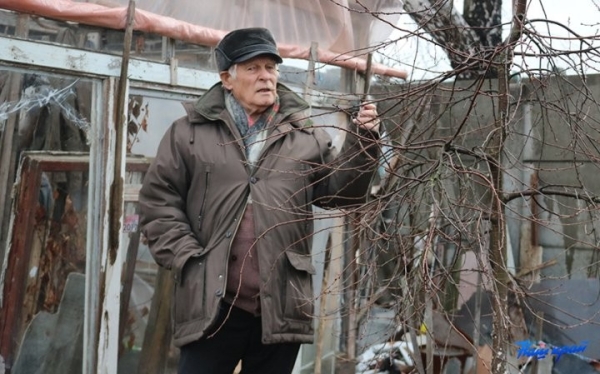 Стоянки против грядок или что-то большее? Соседская война разразилась в Барановичах Стоянки против грядок или что-то большее? Соседская война разразилась в Барановичах