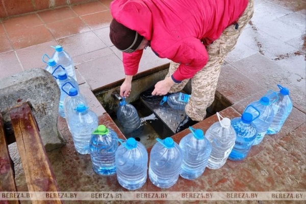 Можно ли набрать воду из родника возле аг. Селец (Брестская область)