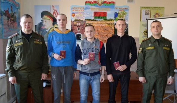 На службу в армию отправились жители Малоритчины
