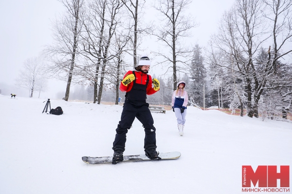 Легко ли покорять горные склоны и как стать Трэвисом Райсом? Поговорили с именитым сноубордистом