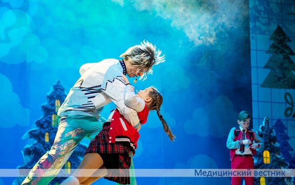 
			На театральной сцене впервые выступили дети с кохлеарными имплантами		