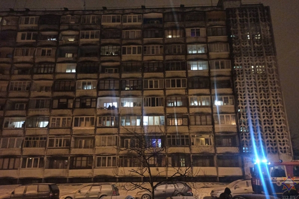 В столичном общежитии произошел пожар — эвакуировано 100 человек В столичном общежитии произошел пожар — эвакуировано 100 человек