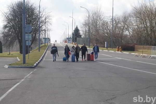 Сколько стоит перевезти свои вещи за рубеж: опыт белорусов