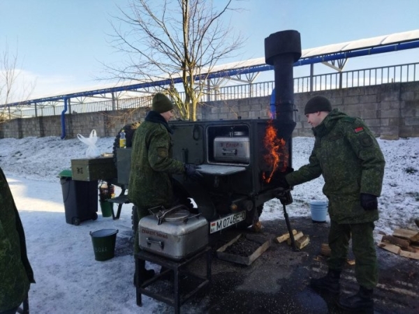 В Каменце прошел открытый чемпионат валенка