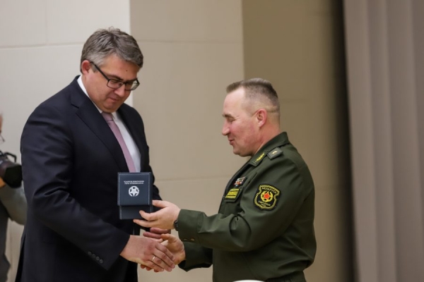 В Минске презентовали трейлер телесериала «Пламя под пеплом»